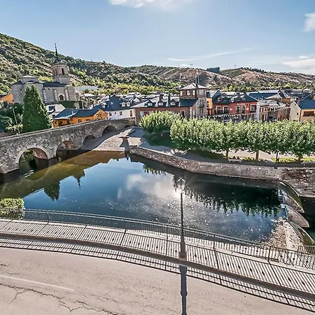 Rural Pajarapinta בית כפרי *